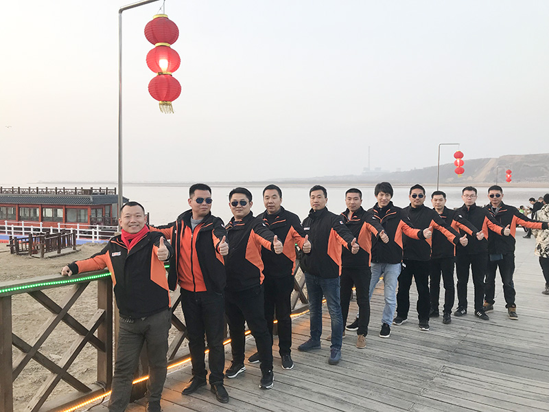 風(fēng)凌渡口團(tuán)隊(duì)拓展