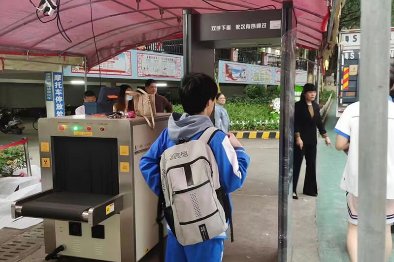 高州市第七中學(xué)手機(jī)安檢門應(yīng)用